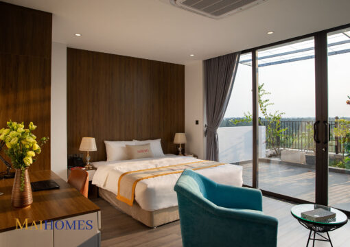 SUT50 ( Golf & Mountain View )